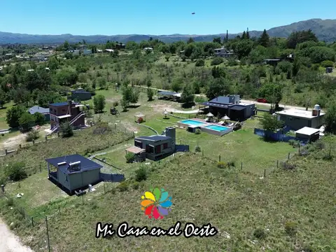Casa en Venta con 4 cocheras
