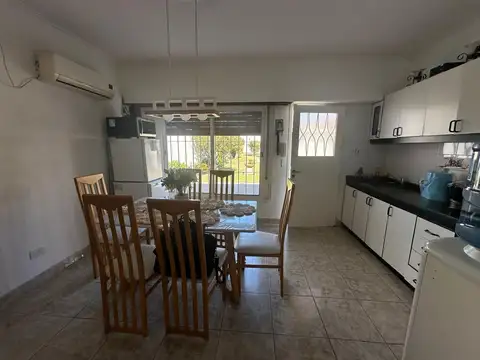 Casa en Venta en Monte Grande, USD 179.000