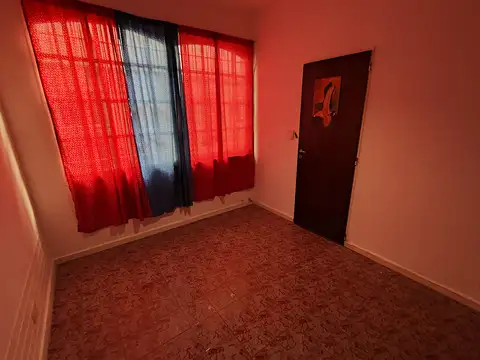 Depto Tipo Casa en Alquiler de 2 ambientes