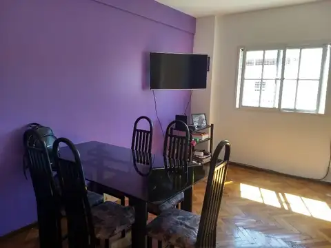 JUAN D. PERON 4200, Piso 7