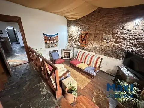 Casa 4 ambientes con 4 baños