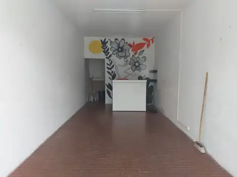 Local en Venta en Chascomus, USD 1