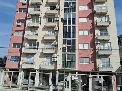 VENTA COCHERA CUBIERTA HAEDO