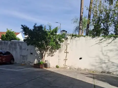 VENTA COCHERA CUBIERTA HAEDO