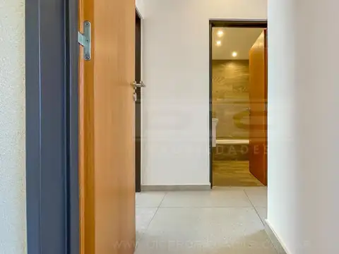 Depto Tipo Casa en Venta con 1 cocheras