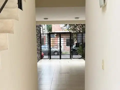 Departamento en Alquiler en Moron, $ 400.000