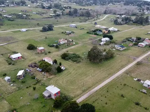 Calle 833 E/ 26 y 28