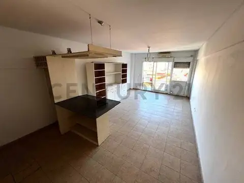 RIOBAMBA 800, Piso 6