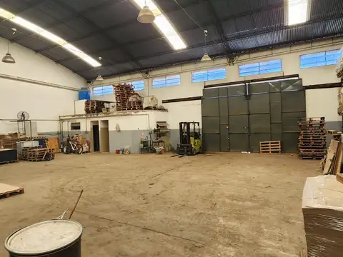 Galpon en Venta 20  mts Frente