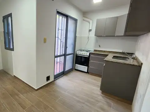 Excelente departamento en barrio Cofico