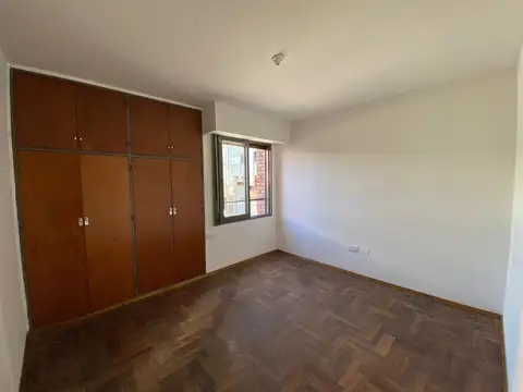 Departamento en Venta en Alberdi, USD 65.000