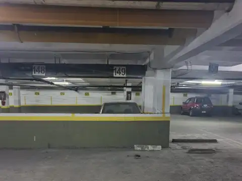 Alquiler Temporario Cochera  Por Rampa Ideal Camioneta Bristol