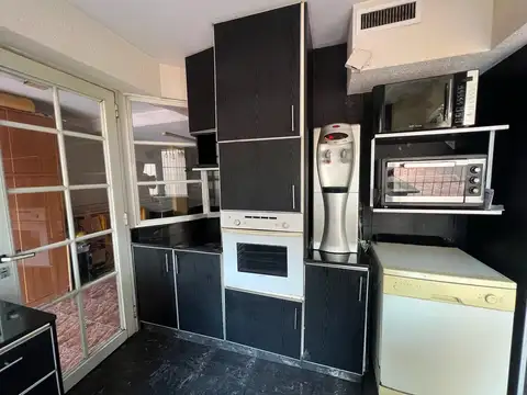 Casa en Venta en Villa del Parque, USD 489.900