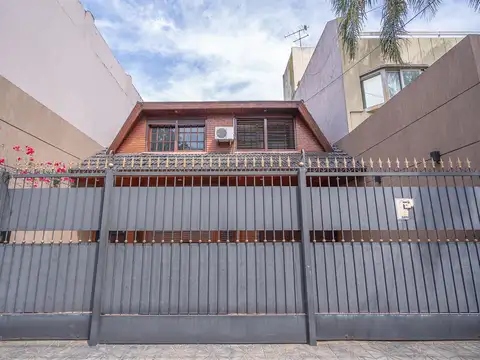 Casa en Venta en Villa del Parque, USD 449.900