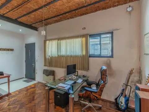 Casa 4 amb Venta Monte Castro con patio y garage