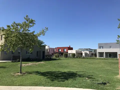 Puertos Escobar | Araucarias - Lote interno en venta