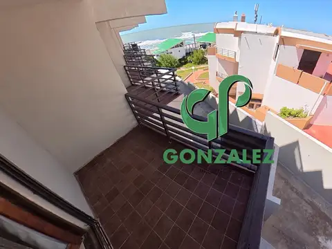 Paseo 139 100, Piso 1