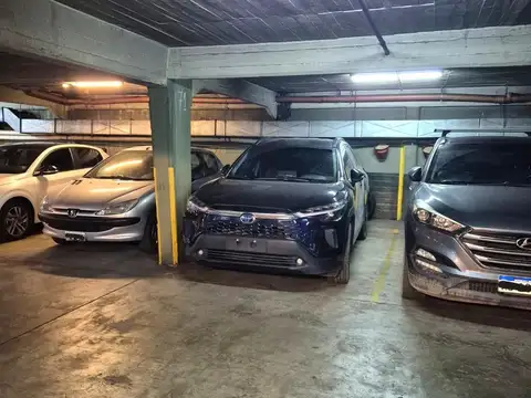 Cochera cubierta en venta