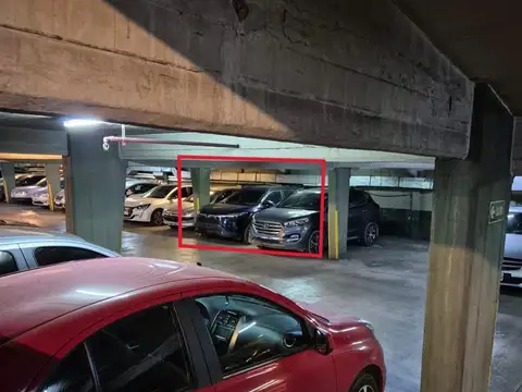 Cochera cubierta en venta