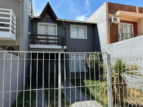Depto Tipo Casa en Venta de 3 dormitorios