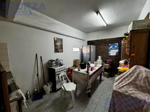 Galpon en Venta 71  mts Fondo