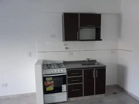 Lascano 4000, Piso 2