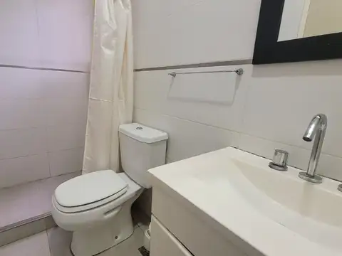 Casa 6 ambientes con 3 baños