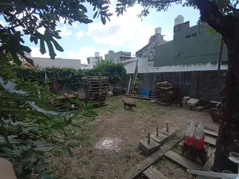 VENTA CASA EN MATADEROS GRAN TERRENO