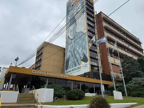 Depósito en  mini parque industrial  (centro industrial sur)