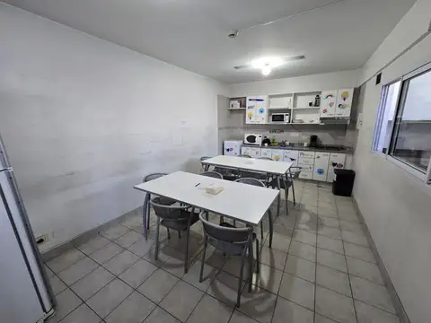 VPUEYRREDON GALPON + OFICINAS EN LOTE 54X31 USAB1