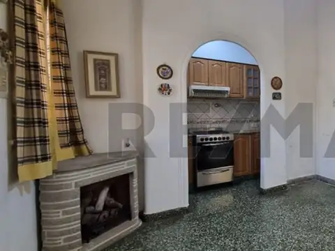 VENTA CASA AMPLIA AVELLANEDA PATIO DOS COCHERAS