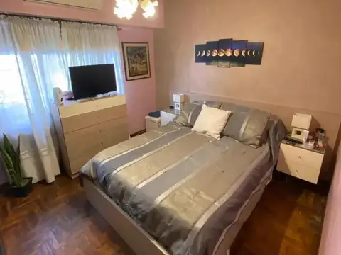 Depto Tipo Casa en Venta 50 años