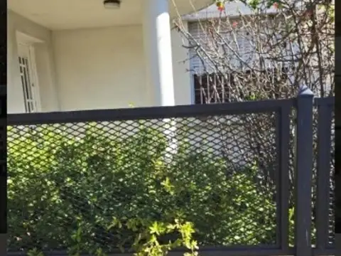 Depto Tipo Casa en Venta de 4 ambientes