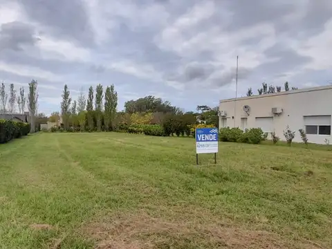 Terreno en Venta en Oliveros, USD 38.000