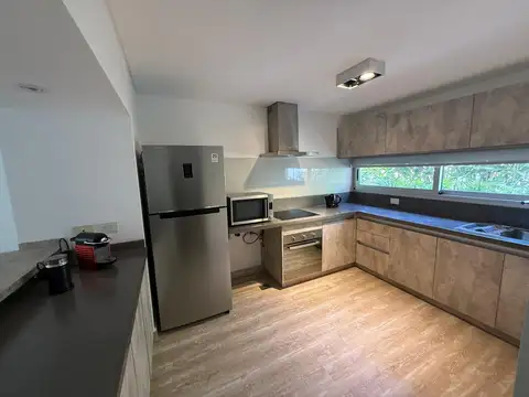 Departamento 4 ambientes con 2 baños