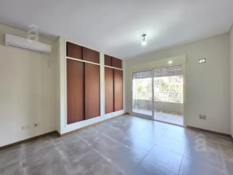 San Juan 4467 entre Pueyrredón e Intendente Witcomb