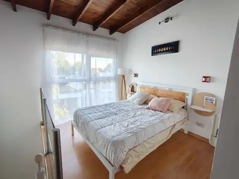 PH 2 AMB EN VENTA EN RAMOS MEJIA BALCON AL FRENTE