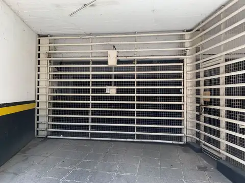 Venta Cochera Cubierta Fija Belgrano