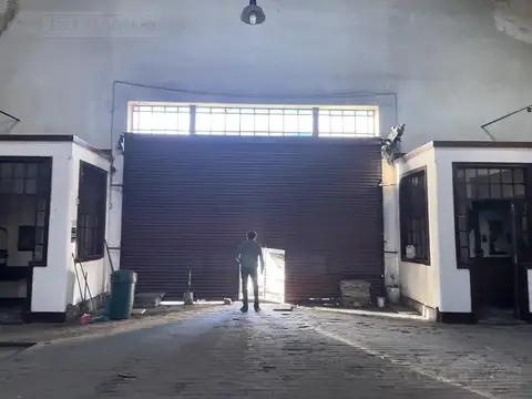 Av. San Martin  al 7000