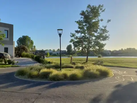 Terreno en Venta de 843,0 m2