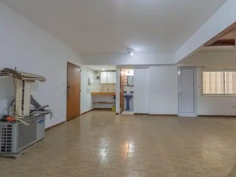 Alquiler Oficina en Núñez – Patio y Cochera