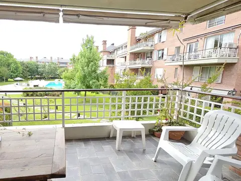 Departamento en alquiler de 4 ambientes Jardines de San Isidro