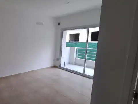 Departamento en Alquiler en Paso del Rey, $ 500.000