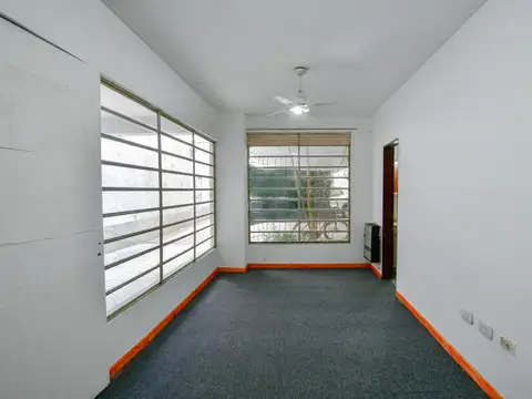 Oficina en venta  en La Plata