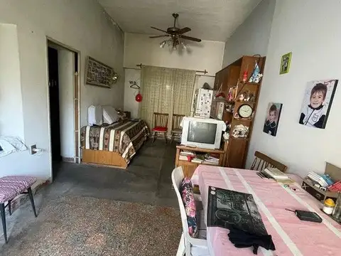 Depto Tipo Casa en Venta con 1 cocheras