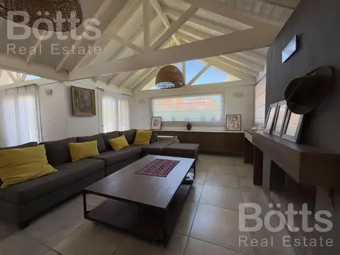 Casa en Venta en Country Club Banco Provincia, USD 220.000