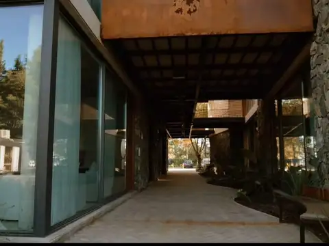 Venta de Oficinas Premium en Aldea Fisherton