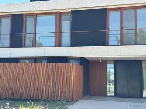 Casa  en Venta en Laguna Grande, Villanueva, Tigre