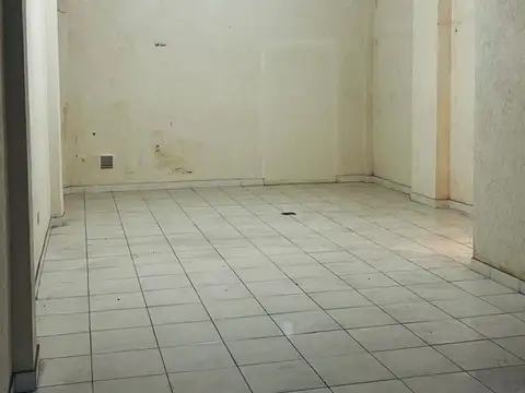 Local en Venta en Lanus Este, USD 44.000