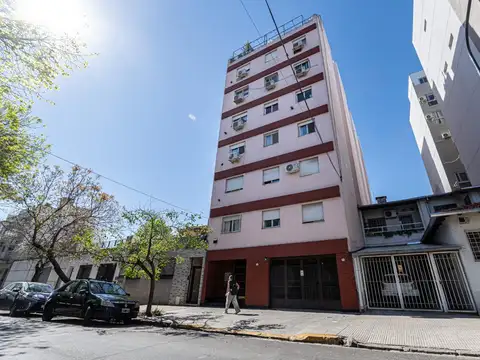 Zapiola 1000, Piso 4